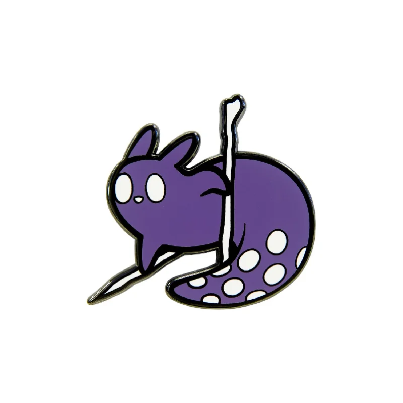 Rain World - Spearmaster Slugcat Pin