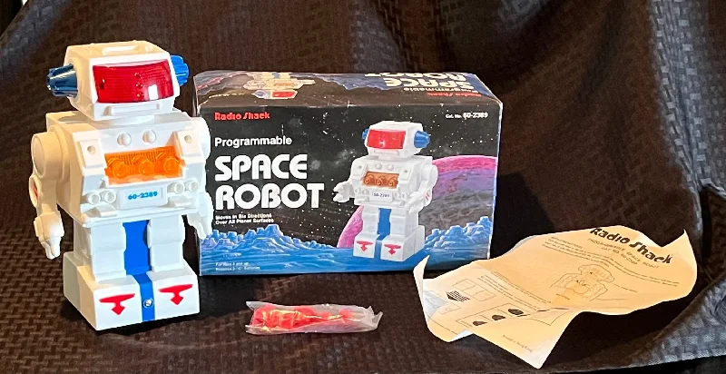 Vintage Radio Shack Programable Space Robot